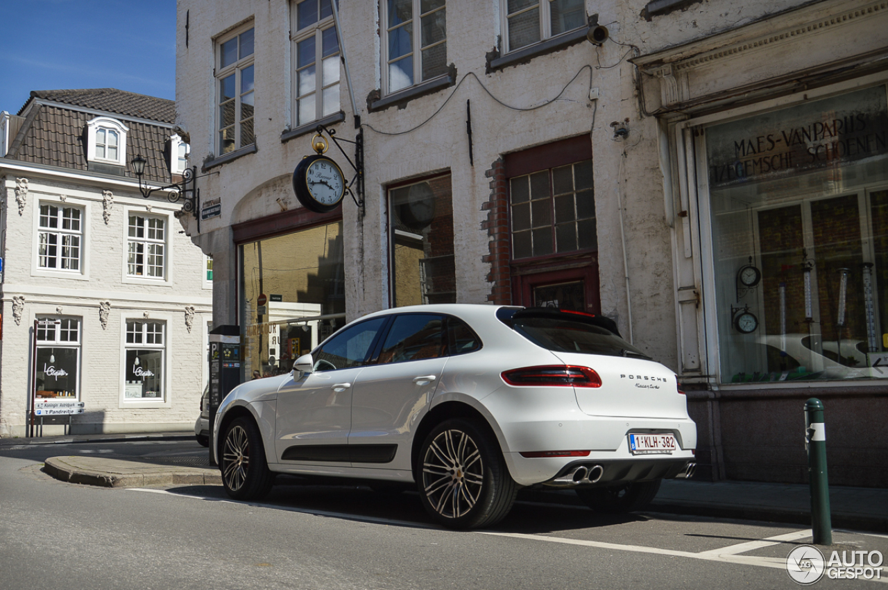 Porsche 95B Macan Turbo