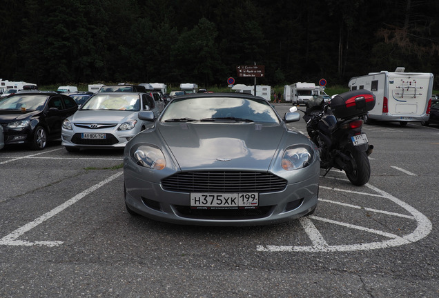 Aston Martin DB9