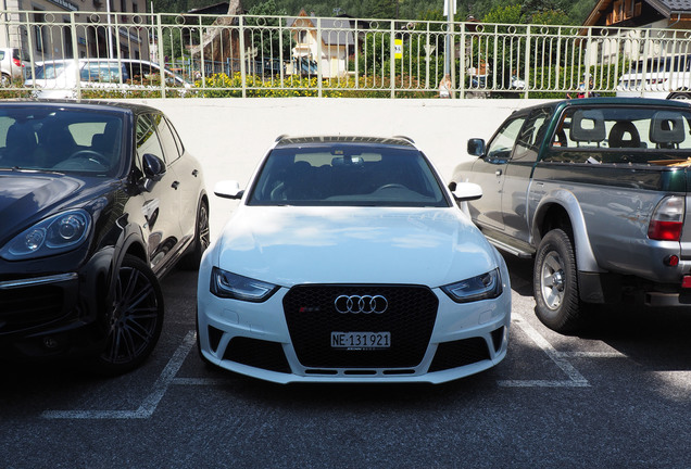 Audi RS4 Avant B8