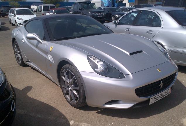 Ferrari California