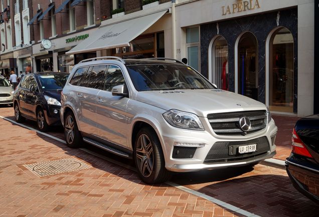 Mercedes-Benz GL 63 AMG X166