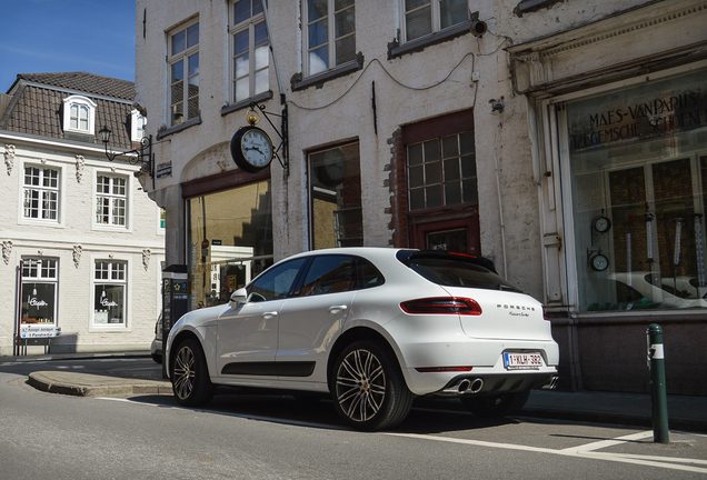 Porsche 95B Macan Turbo