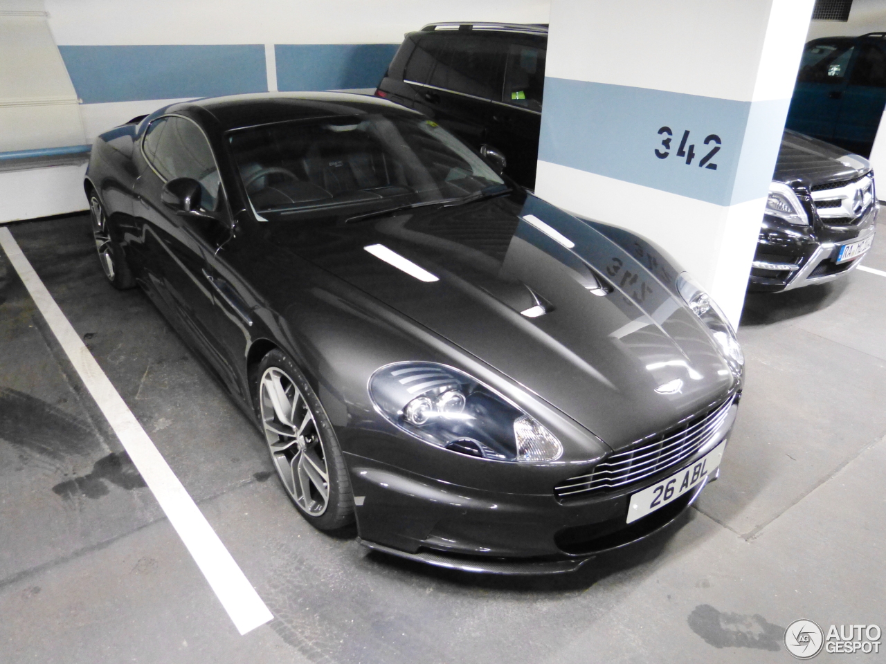 Aston Martin DBS