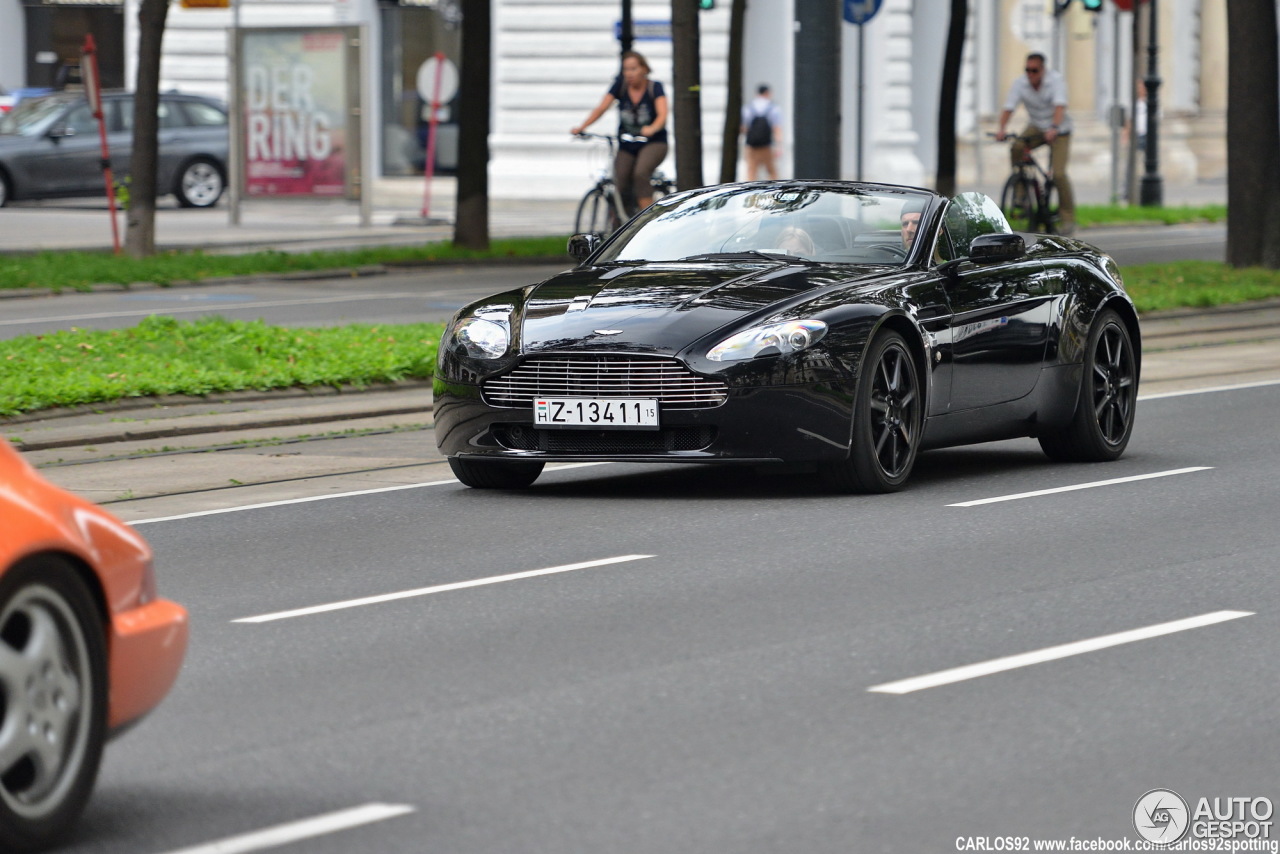 Aston Martin V8 Vantage Roadster