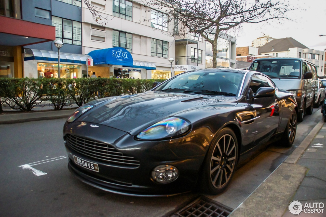 Aston Martin Vanquish S