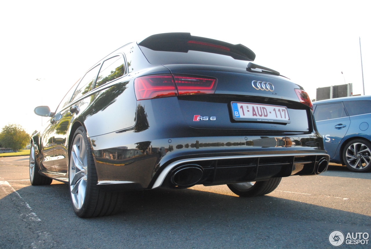 Audi RS6 Avant C7 2015