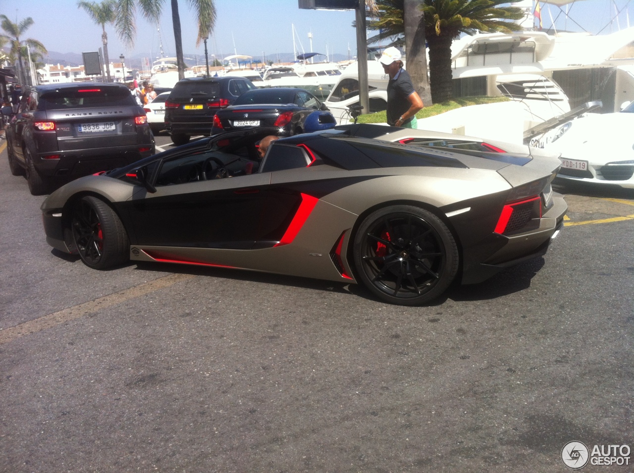 Lamborghini Aventador LP700-4 Roadster