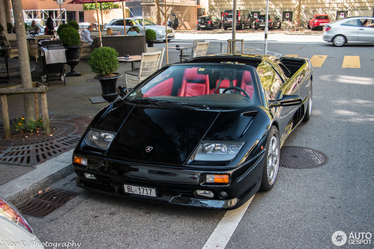 Lamborghini Diablo VT Roadster