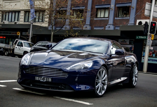 Aston Martin DB9 2013