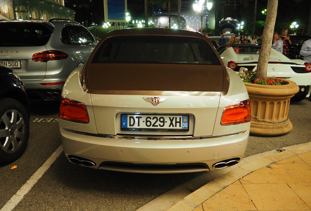 Bentley Flying Spur V8