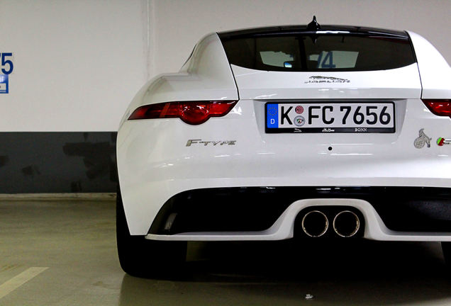 Jaguar F-TYPE S Coupé