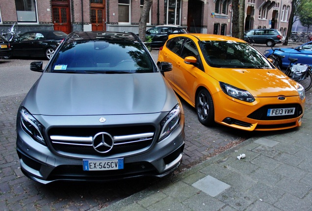 Mercedes-Benz GLA 45 AMG X156