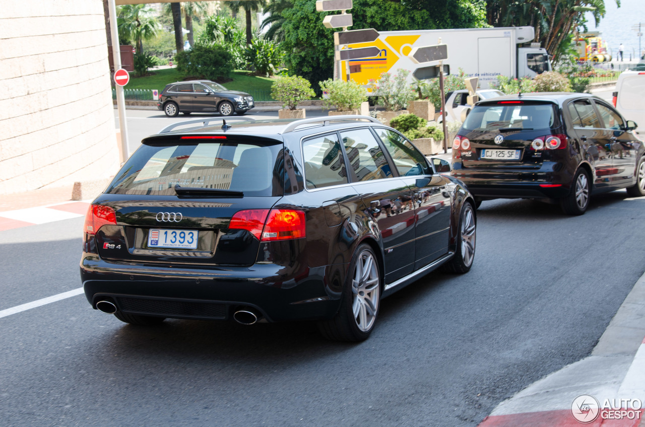 Audi RS4 Avant B7