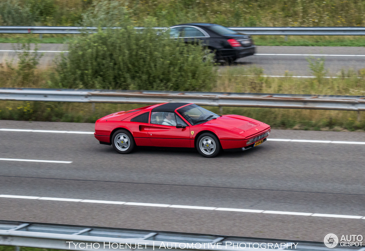 Ferrari 328 GTS