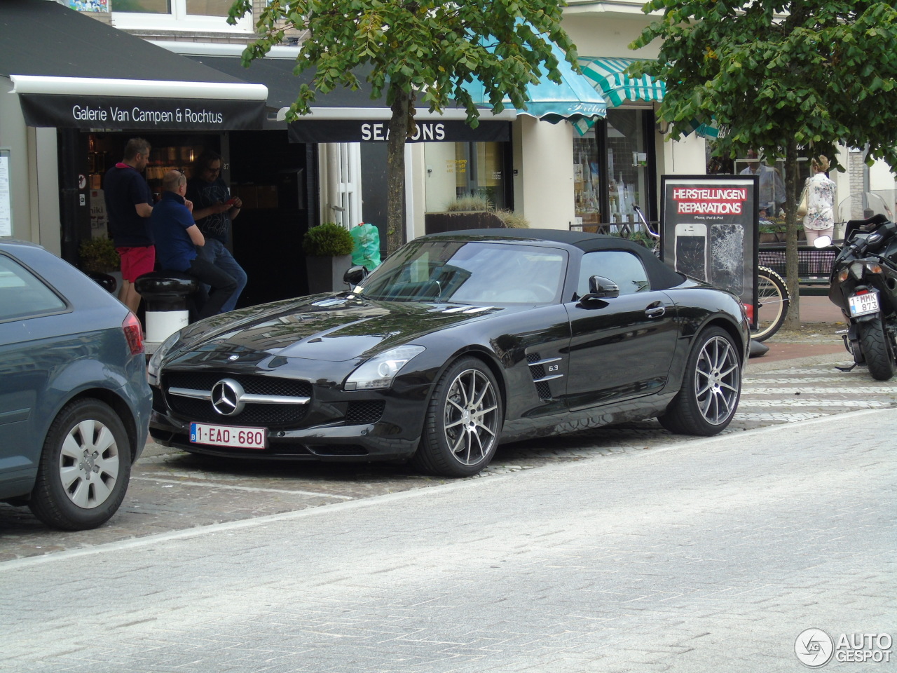 Mercedes-Benz SLS AMG Roadster