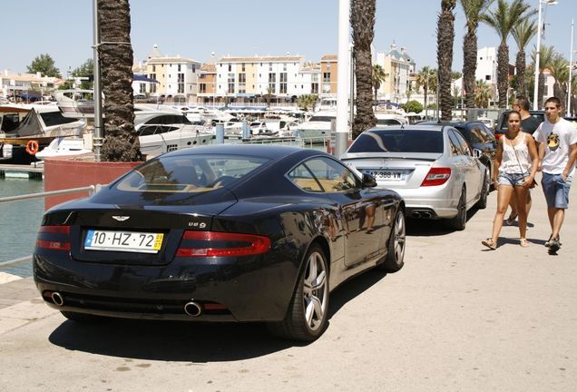 Aston Martin DB9