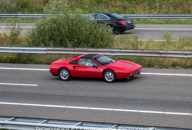 Ferrari 328 GTS