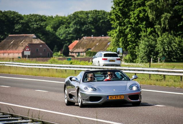 Ferrari 360 Spider