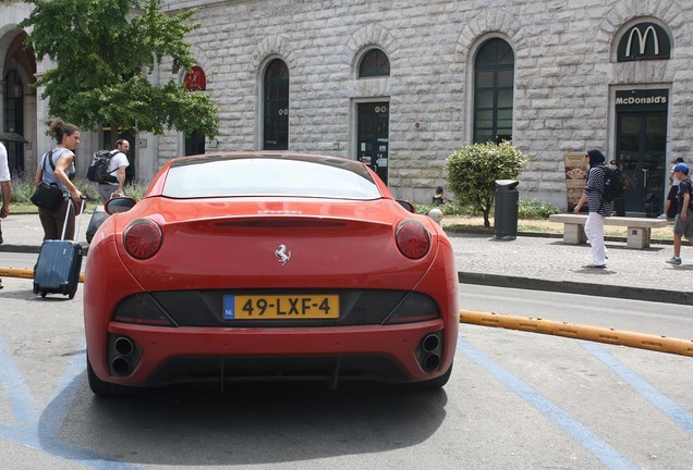 Ferrari California