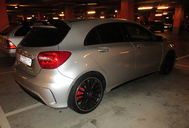 Mercedes-Benz A 45 AMG