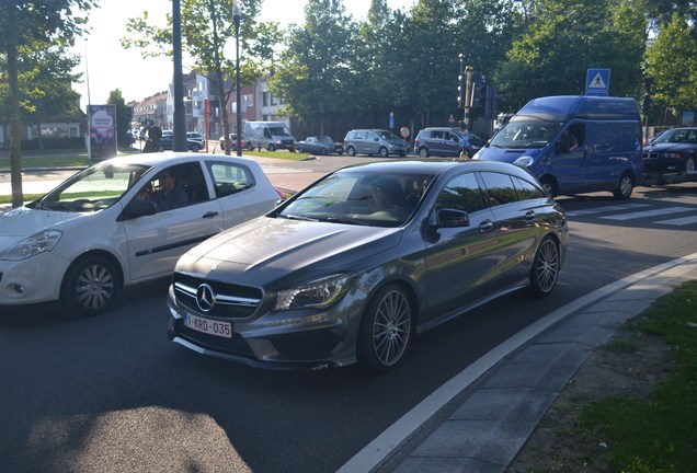 Mercedes-Benz CLA 45 AMG Shooting Brake