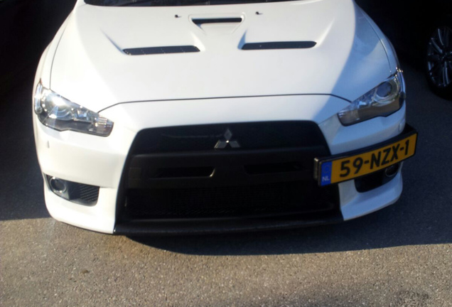 Mitsubishi Lancer Evolution X