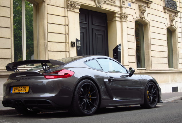 Porsche 981 Cayman GT4