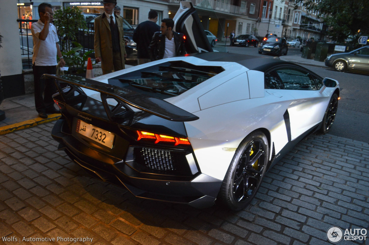 Lamborghini Aventador LP700-4