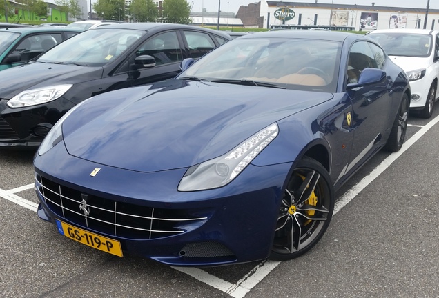 Ferrari FF