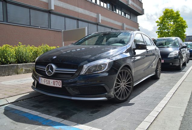 Mercedes-Benz A 45 AMG