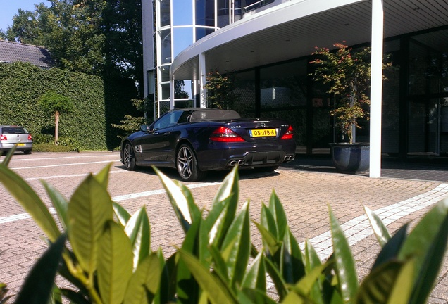 Mercedes-Benz SL 63 AMG