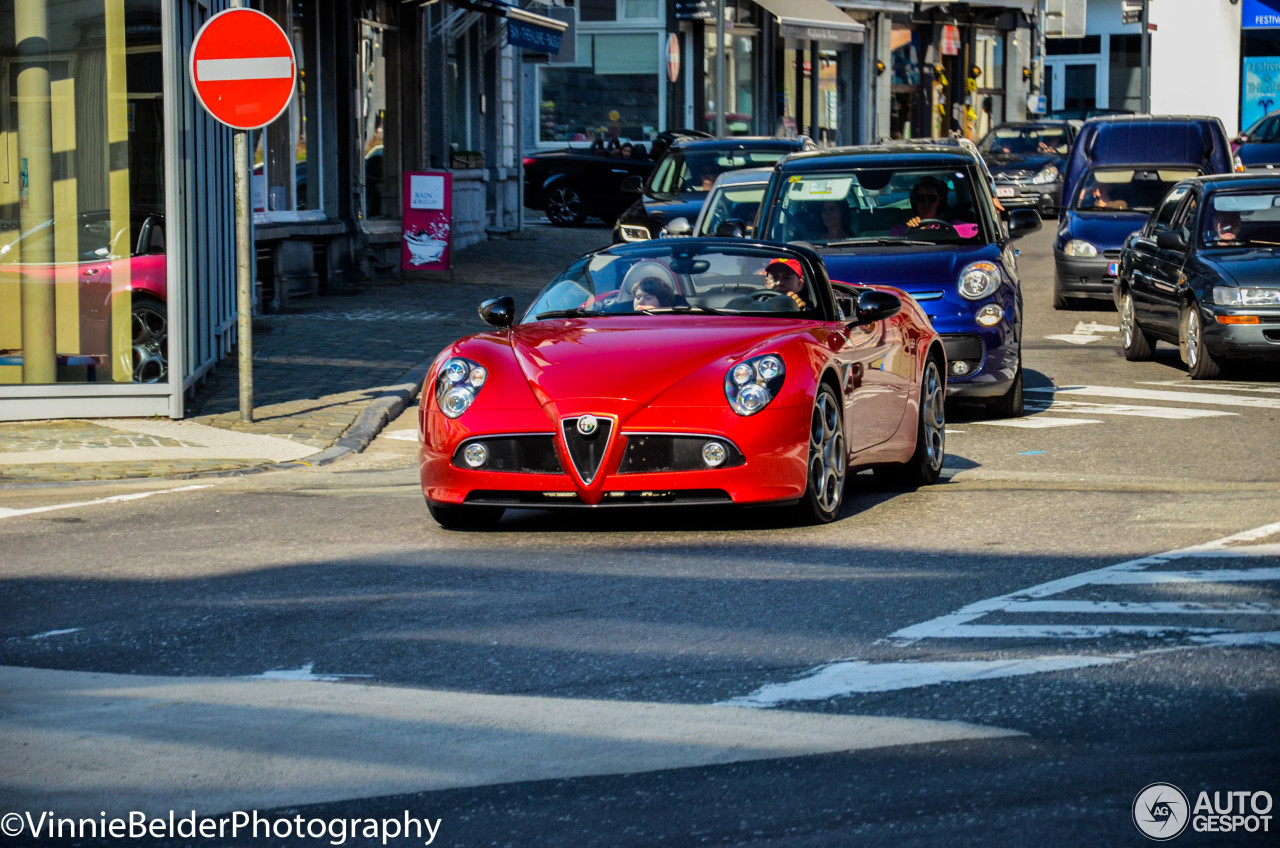 Alfa Romeo 8C Spider