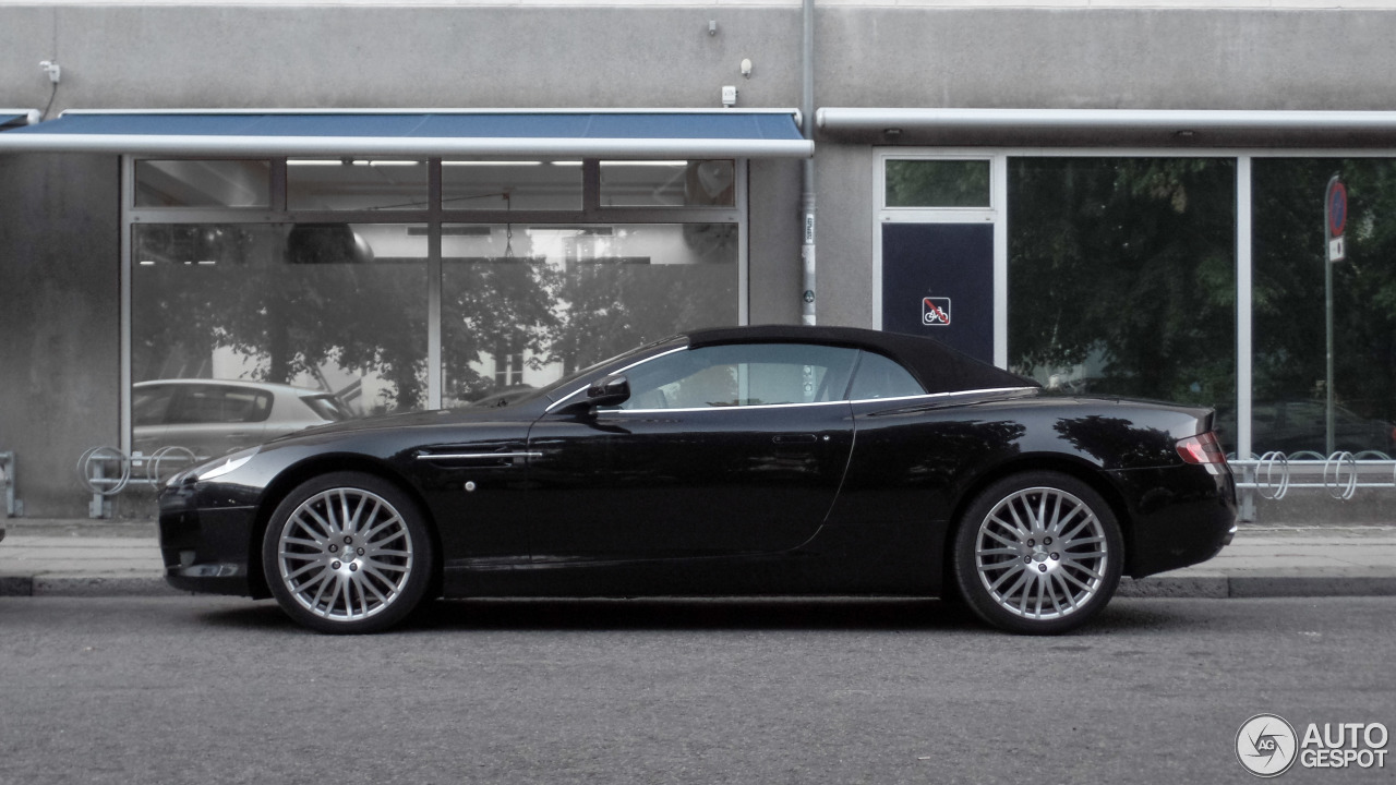 Aston Martin DB9 Volante