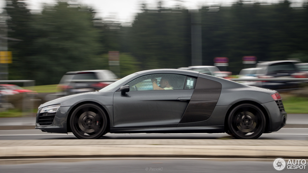 Audi R8 V10 2013