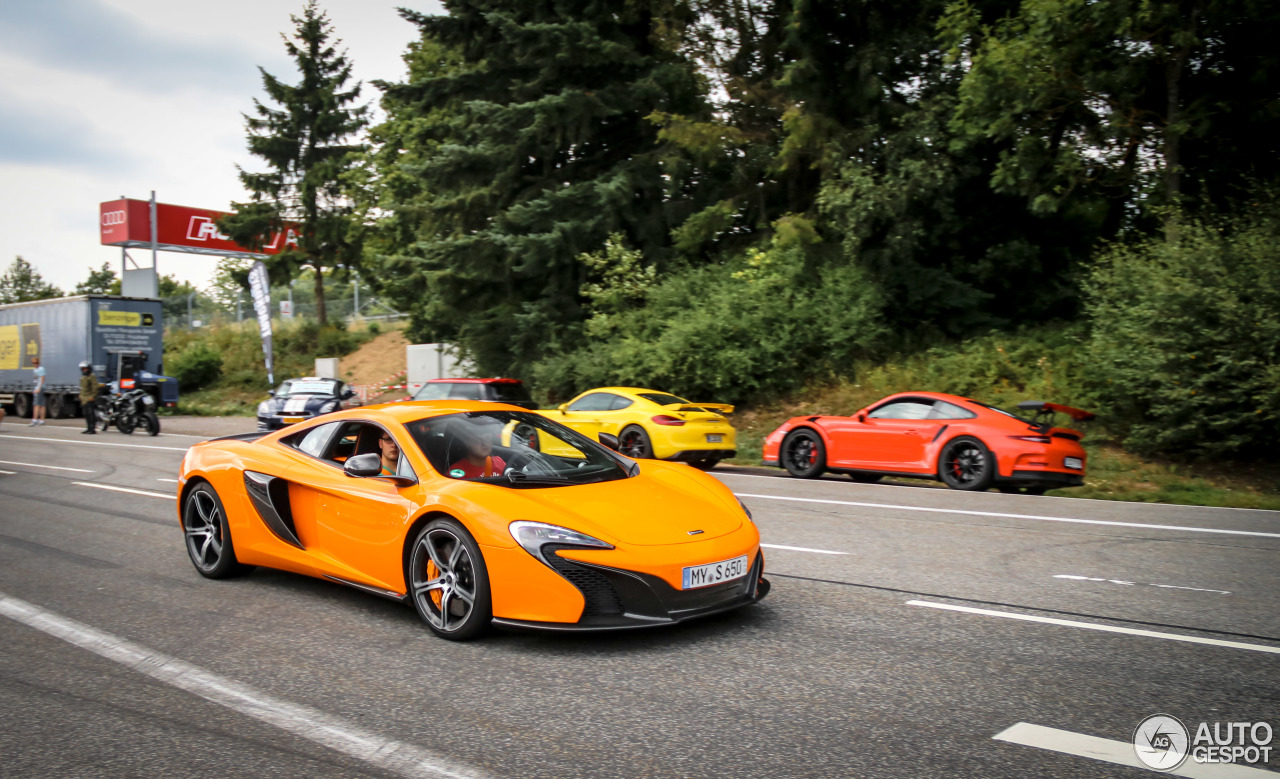 McLaren 650S