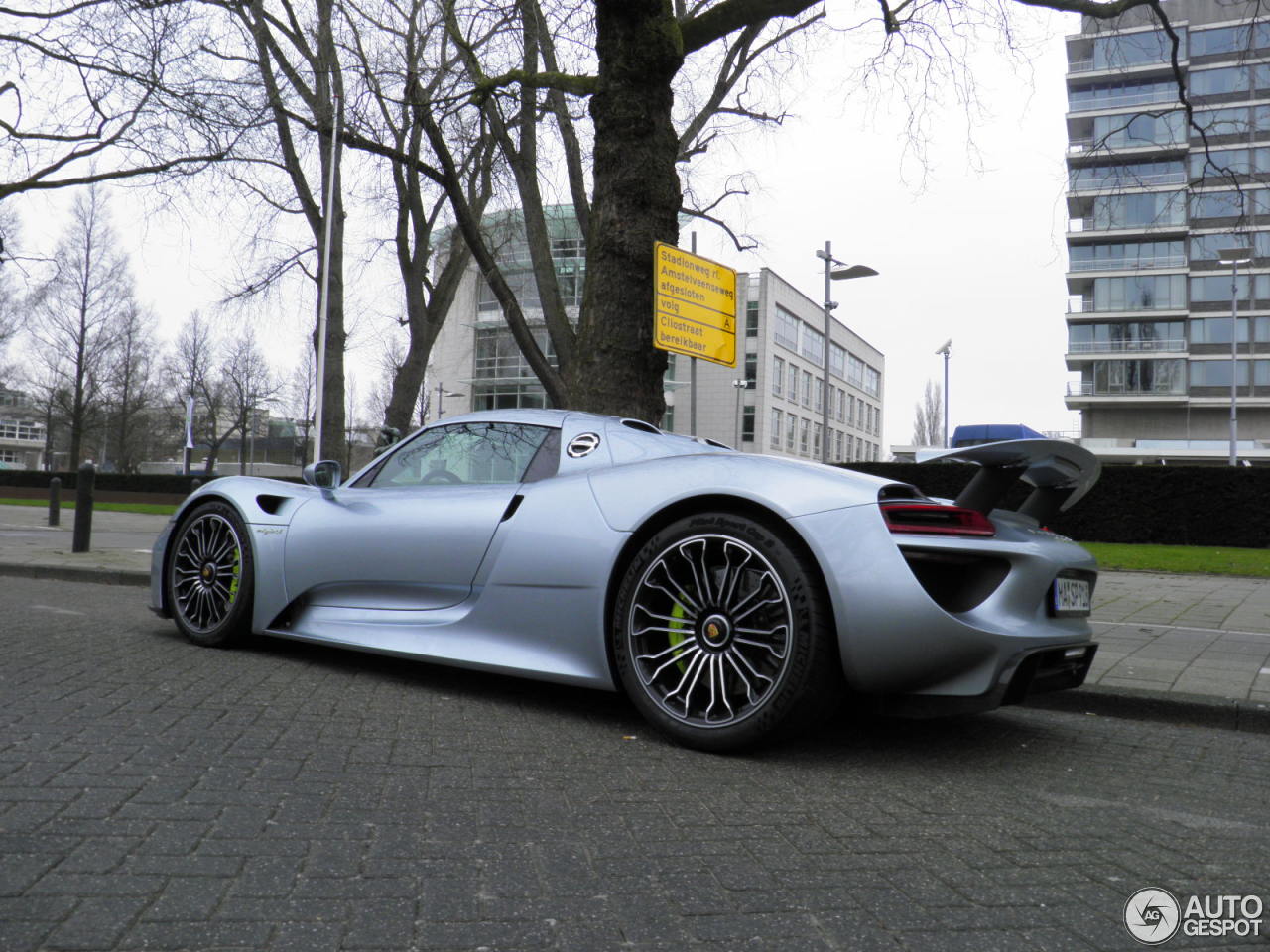 Porsche 918 Spyder