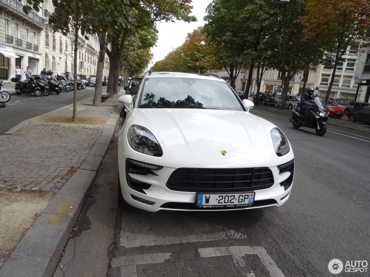 Porsche 95B Macan Turbo