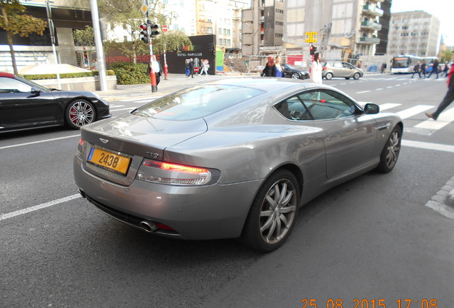 Aston Martin DB9