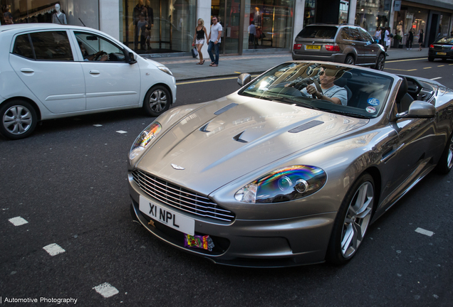 Aston Martin DBS Volante