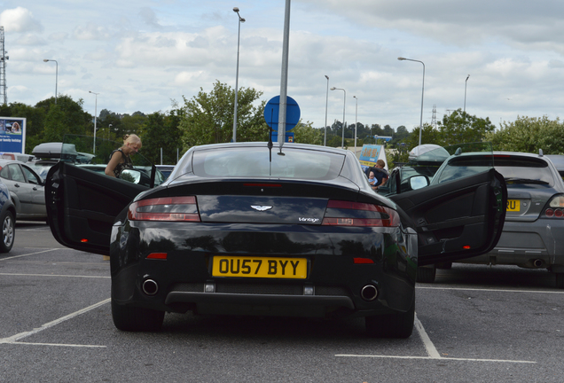 Aston Martin V8 Vantage