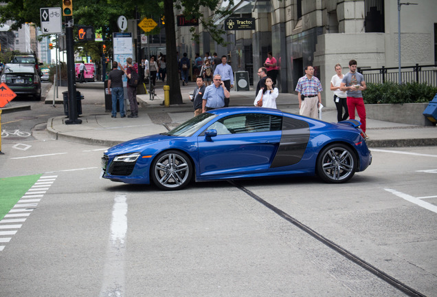 Audi R8 V10 2013