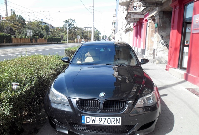 BMW M5 E60 2005