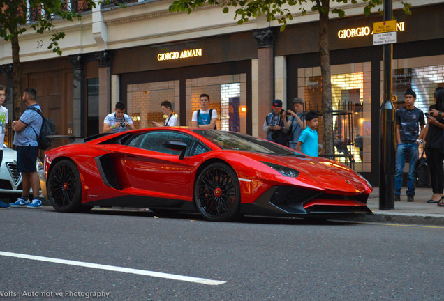 Lamborghini Aventador LP750-4 SuperVeloce