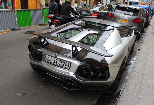 Lamborghini Mansory Aventador LP700-4 Roadster