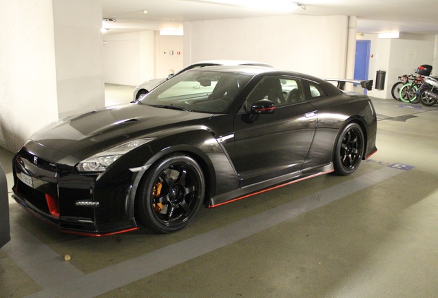 Nissan GT-R 2011 Nismo