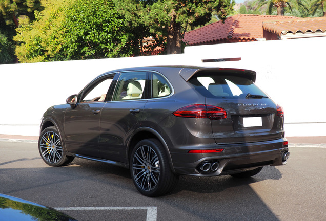 Porsche 958 Cayenne Turbo S MkII