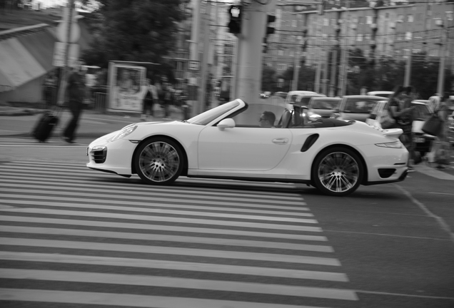 Porsche 991 Turbo S Cabriolet MkI