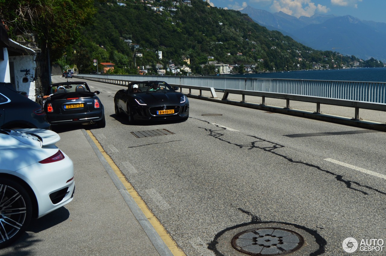 Jaguar F-TYPE S Convertible