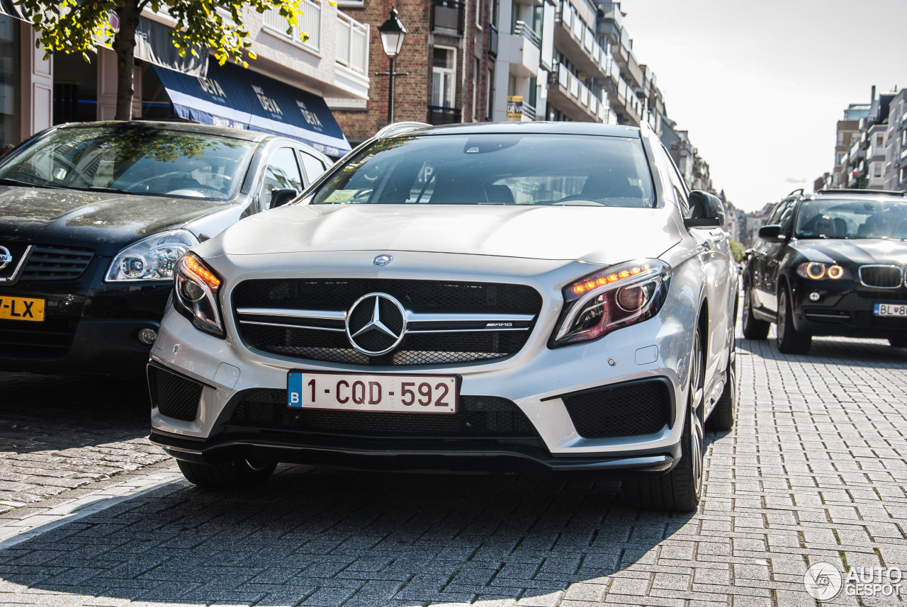 Mercedes-Benz GLA 45 AMG X156