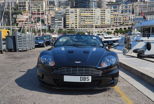 Aston Martin DBS Volante